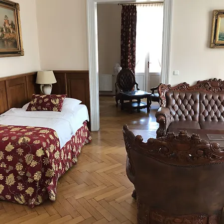 Hotel U Prince Prague By Bhg-2
